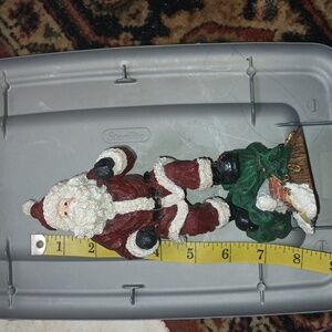 Boyd's holiday Santa Claus statue marked